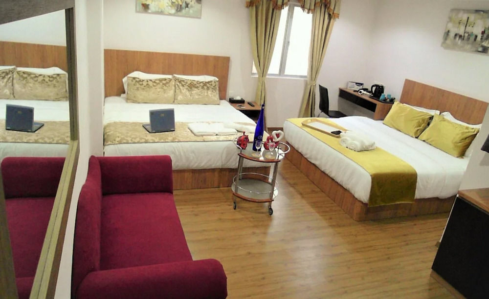 Royale Hotel Batu Gajah Ипох Экстерьер фото